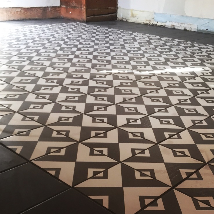 Our Kitchen Tile - Merola  Twenties Vertex - $1.97/each